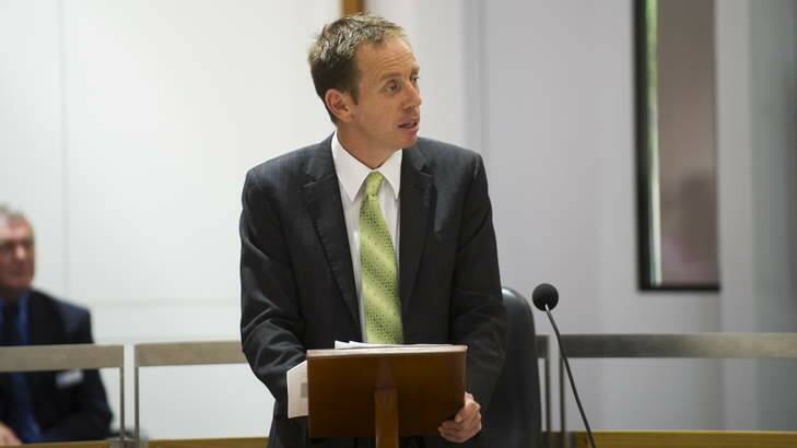 Shane Rattenbury speaks in favor of the bill. Photo: Rohan Thomson