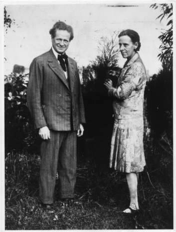 Walter Burley Griffin and his wife Marion Mahoney.
