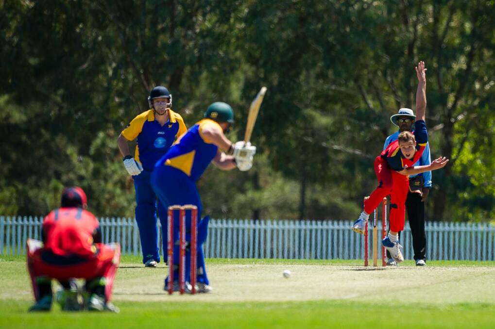 Charlie Morris sends one down against North Canberra-Gungahlin Photo: Dion Georgopoulos