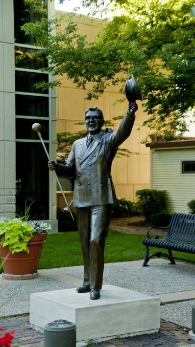 A statue of Meredith Willson in his home town of Mason City, Iowa. Photo: supplied