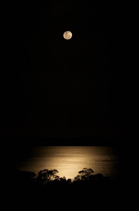 Moonrise over a full Lake George. Photo: Susan Clarke