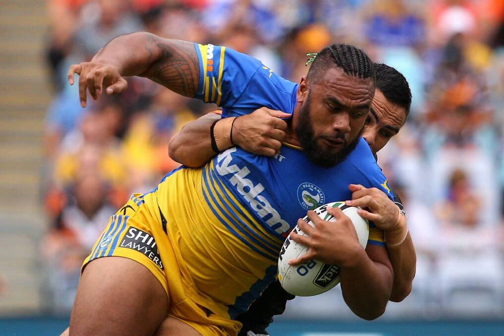 The Raiders could lure Junior Paulo to Canberra before the June 30 deadline. Photo: Getty Images 