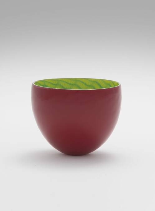 Tom Rowney, ''Red and green bowl'', blown glass with cane work Photo: Rob Little