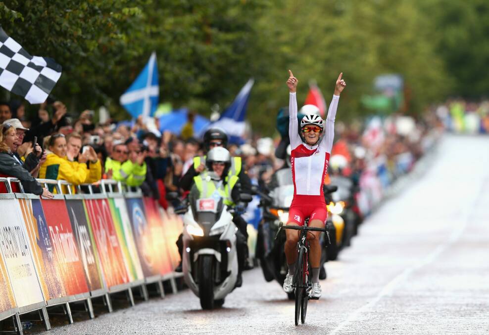 Lizzie Armitstead celebrates her win. Photo: Getty Images