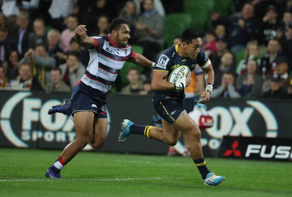 Christian Lealiifano playing against the Melbourne Rebels. Photo: Robert Cianflone
