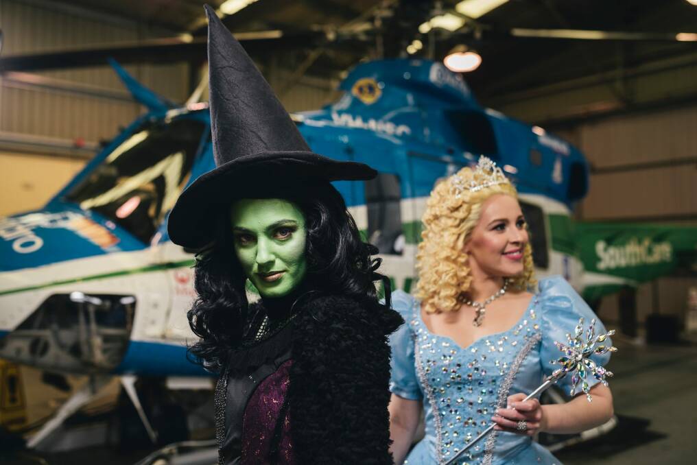 Loren Hunter, as Elphaba and Laura Murphy, as Glinda, at the media preview for Free Rain Theatre's production of <i>Wicked</i>. Photo: Rohan Thomson