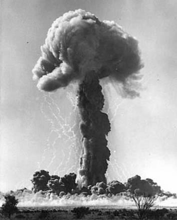 Maralinga nuclear testing. Photo: Alan Batchelor