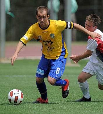 Former Canberra player Steven Lustica, in action. Photo: Graham Tidy