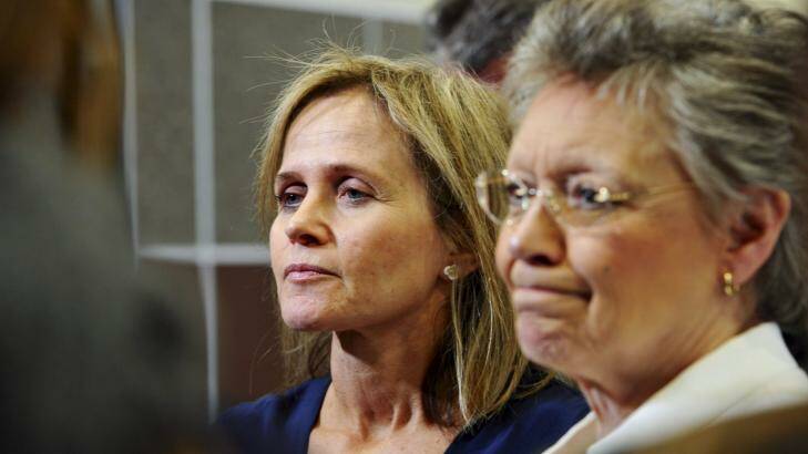 Sharon Lewin, left, and Francoise Barre-Sinoussi appear at a media conference at the National Press Club. Photo: Graham Tidy 