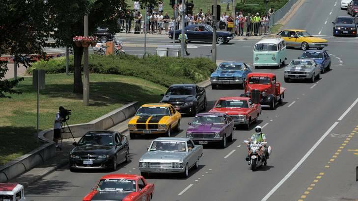 The Citycruise convoy rolls along Northbourne Avenue in Civic in 2012. Photo: Graham Tidy