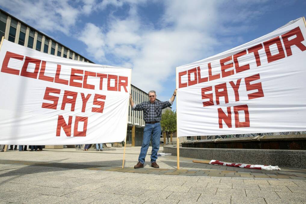 Terry Lovelock from Collector protests out the front of the ACT Legislative Assembly. Photo: Jeffrey Chan