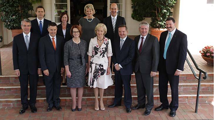 Ms Gillard and Governor-General Quentin Bryce pose for photos with the new ministers. Photo: Alex Ellinghausen