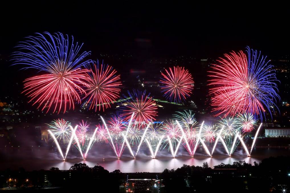 The Skyfire fireworks display over Lake Burley Griffin in Canberra in 2014.  Photo: Alex Ellinghausen 