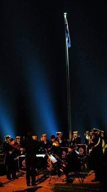 Chris Latham will conduct the premiere of the <i>Gallipoli Symphony</i> in Istanbul.