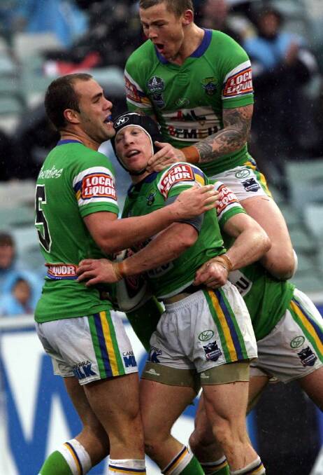 Todd Carney and Alan Tongue during happier days at the Raiders. Photo: Glen McCurtayne 
