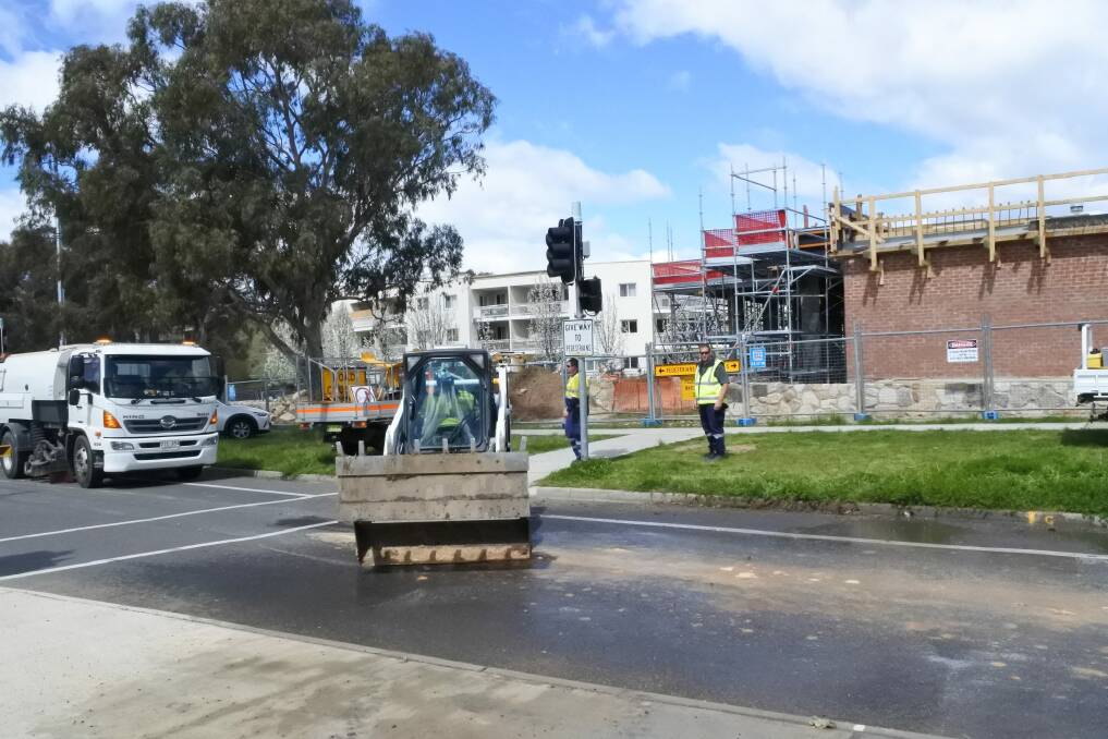Southern Cross Drive is closed towards Kingsford Smith Drive in Belconnen, due to a dirt spill. Photo: Clare Sibthorpe