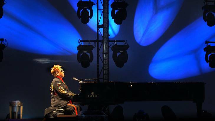 Sir Elton John in concert in Canberra on November 30, 2007. Photo: Karleen Minney