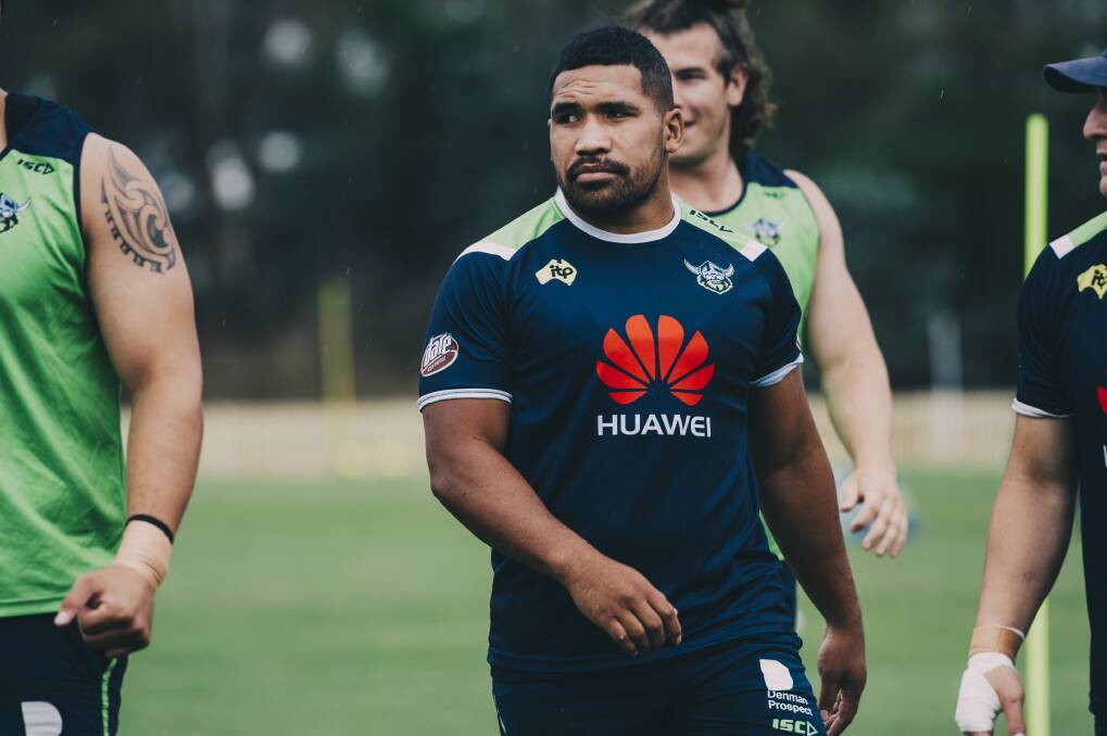Siliva Havili wants to earn a new deal with the Raiders.
