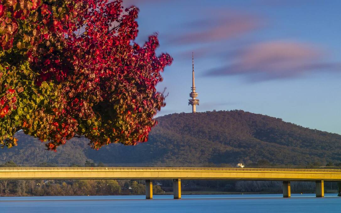It's been a hot and relatively dry autumn in Canberra.  Photo: James Robins