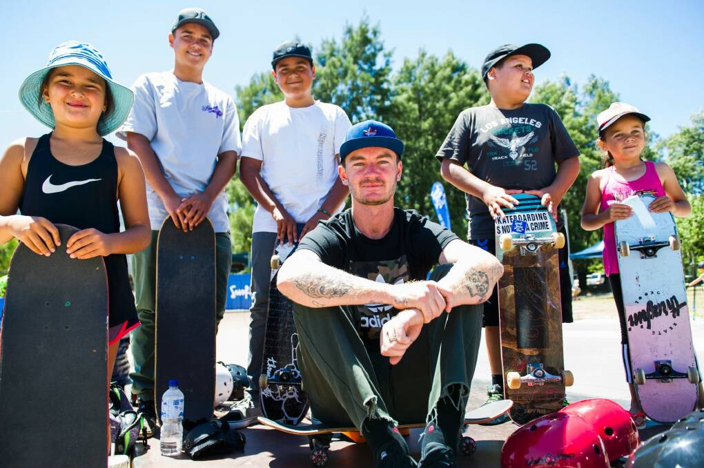 Queanbeyan skateboader Jack Fardell will be going pro in the United States. Pictured with his cousins Maleta Lolesio 6, Hayden 16, Cody 13, Nate 9 and Payton Rangi 6. Photo: Elesa Kurtz