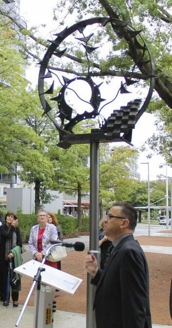 Member for Ginninderra Dr Chris Bourke today unveiled <em>The Encounter</em>, a new public art sculpture in the Latin America Plaza, donated by the Government of Uruguay. Photo: Supplied
