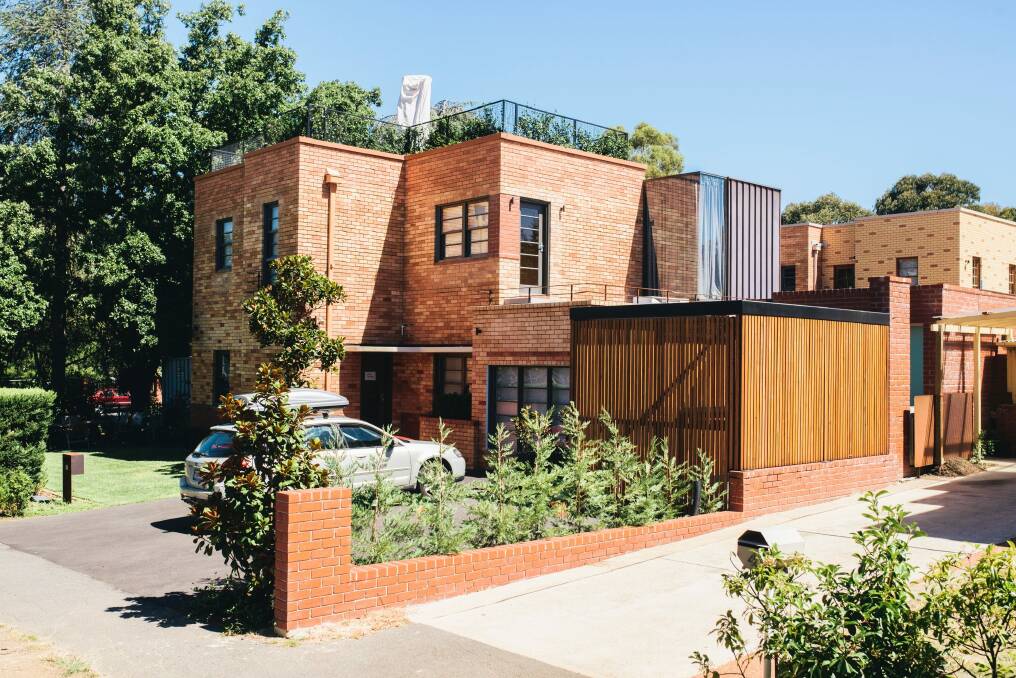 The heritage-listed property on the corner of Fitzroy St and Manuka Circle, Forrest, that neighbours say is not being developed in line with the heritage values. Their attempt to appeal was knocked back this week. Photo: Rohan Thomson