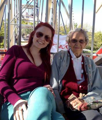 Vanessa Bryden with her 100-year-old grandmother Joy Hart.