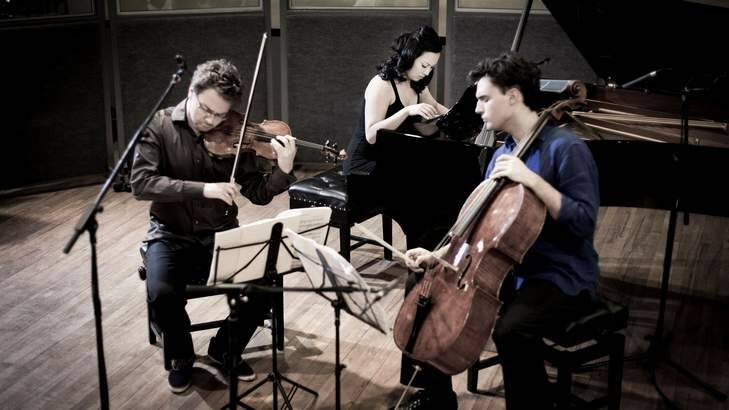 The Sitkovetsky Trio: Alexander Sitkovetsky (violin), Wu Qian (piano) and Leonard Elschenbroich (cello).