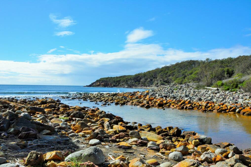 Leather Jacket Bay and its  orange  rocks. Photo: Tim the Yowie Man