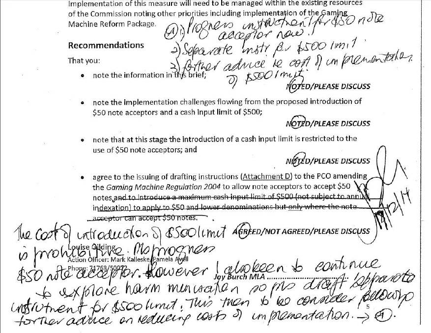 Handwritten notes by ACT Gaming minister Joy Burch on a government brief about $50 notes in poker machines Photo: Supplied