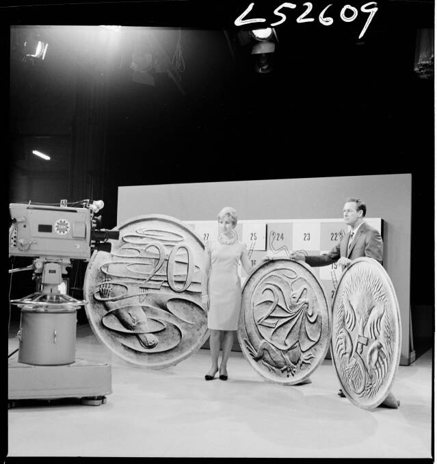 Decimal conversion educational TV spot, 1966.  Photo: Photo National Archives of Australia.