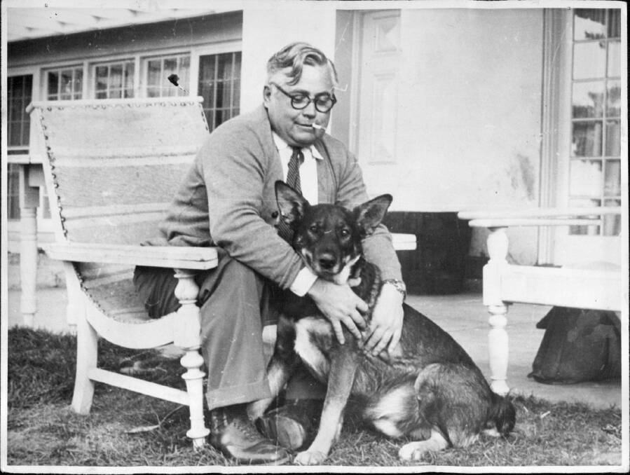 Vladimir Petrov and his dog Jock in 1954. Photo: Fairfax Media