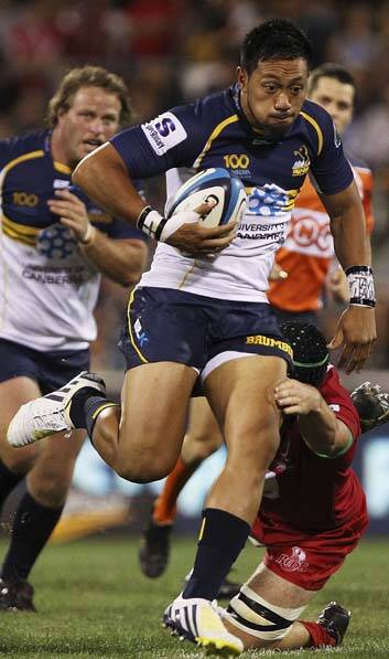 Christian Lealiifano of the Brumbies runs the ball. Photo: Getty Images