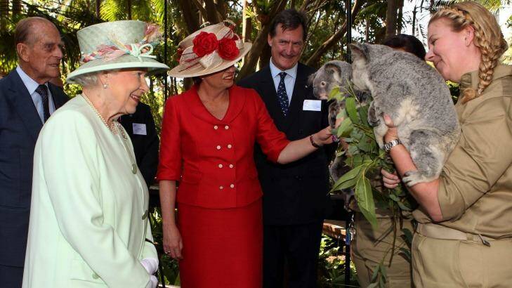 The Queen meets koalas in Brisbane.