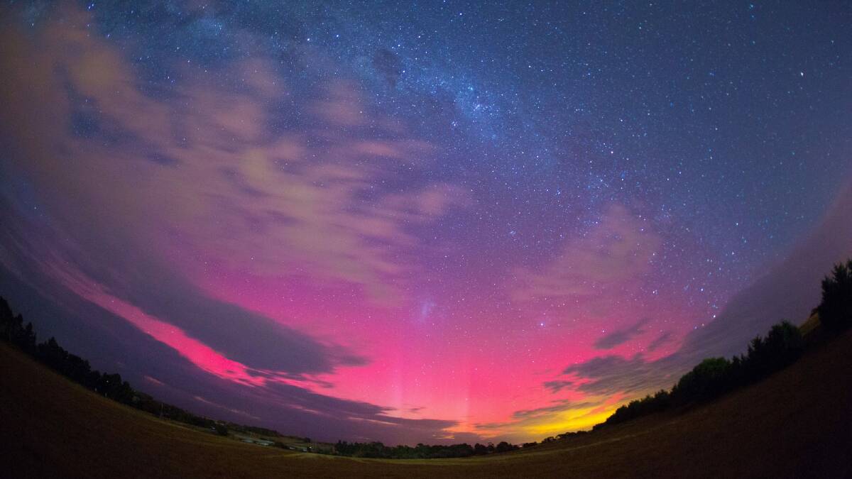 Aurora Australis seen from Goulburn. Photo: David Finlay
