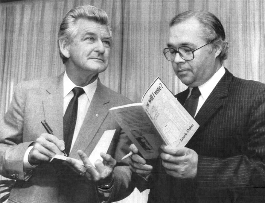 Former prime minister Bob Hawke and journalist Laurie Oakes at the launch of Laurie's book at the National Press Club in Canberra in 1984. Photo:   