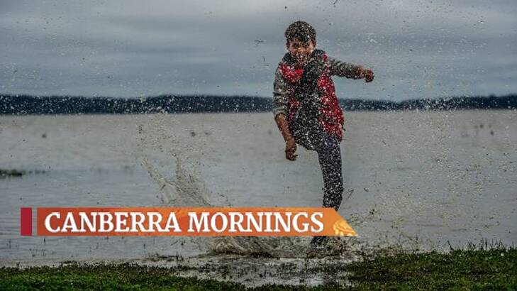 Tom Osborne, 11, splashes around in Lake George. Photo: Karleen Minney