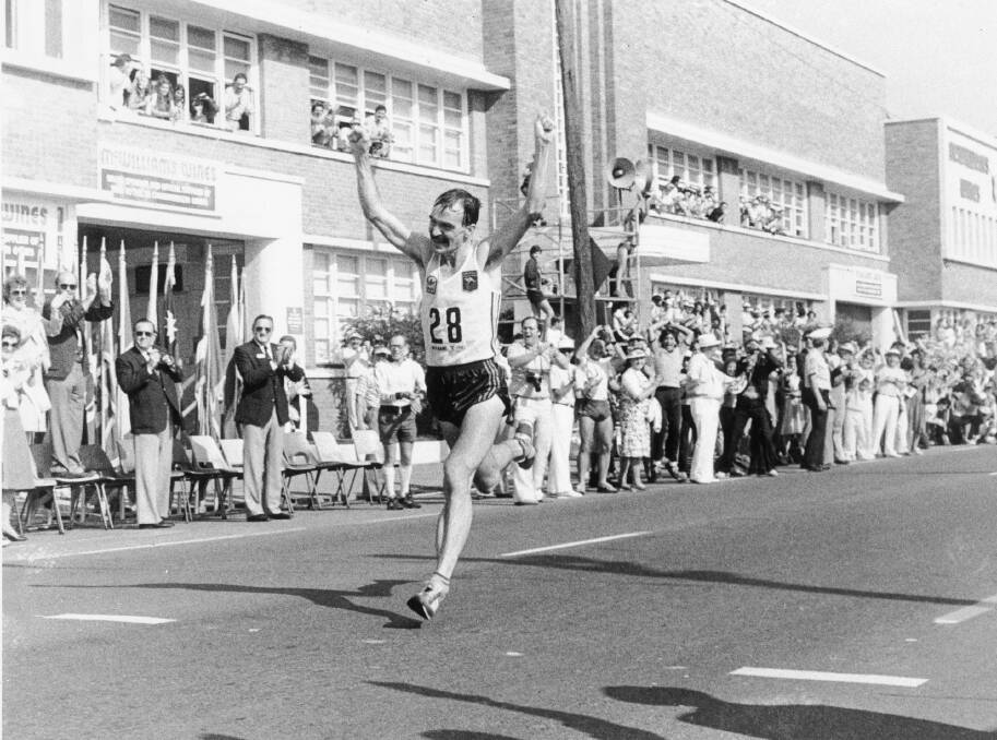 Australia's Robert De Castella celebrates victory in the men's marathon at the 1982 Brisbane Commonwealth Games.