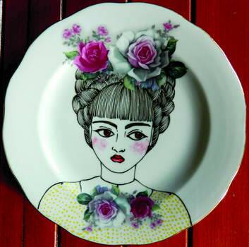 Juliette Dudley's painted plate.