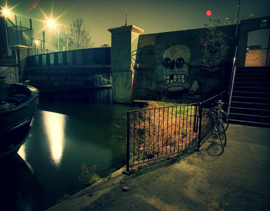 Photographer Lynn Smith's <i>London Canal</i>, 2013 (detail). Photo: Lynn Smith