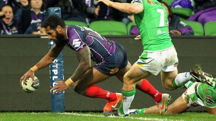 Sisa Waqa assures the Raiders he will play for them next year. Photo: Getty Images
