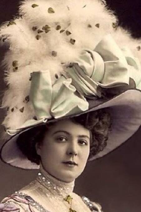 WW1-era fashion in ostrich feather hats. Photo: Ian Warden