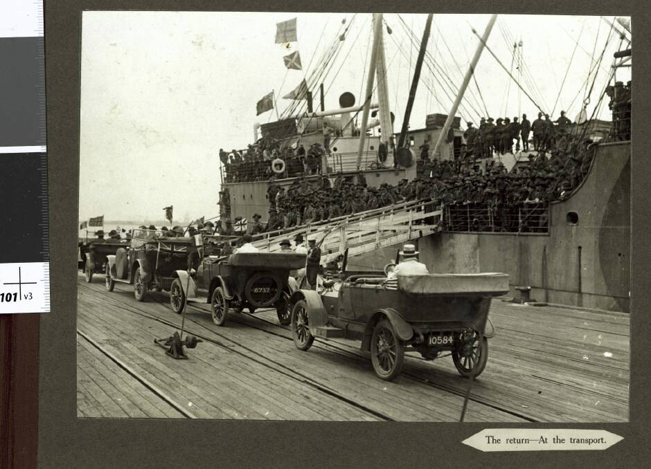 Returning Great War wounded Australians are met at the quay. Photo: National Archives of Australia