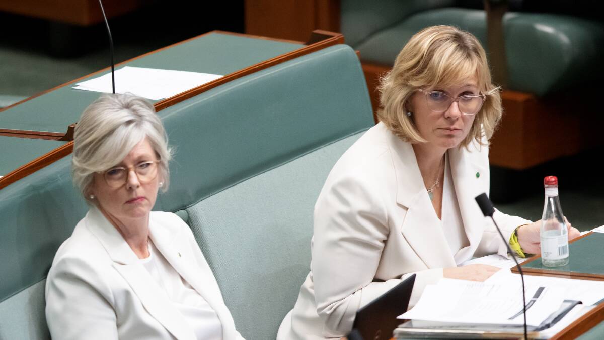 Member for Indi Helen Haines and Member for Warringah Zali Steggall in Question Time. Picture: Sitthixay Ditthavong