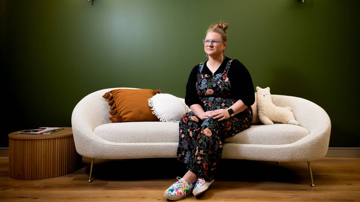 Brianna Thomas has adhd and ASD, and is also co-director of The Hive, a psychology clinic specialising in neurodiversity. Picture by Elesa Kurtz