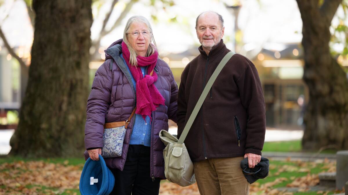 Beverley and Mike Payne want to see more support for vulnerable people in the budget. Picture by Sitthixay Ditthavong