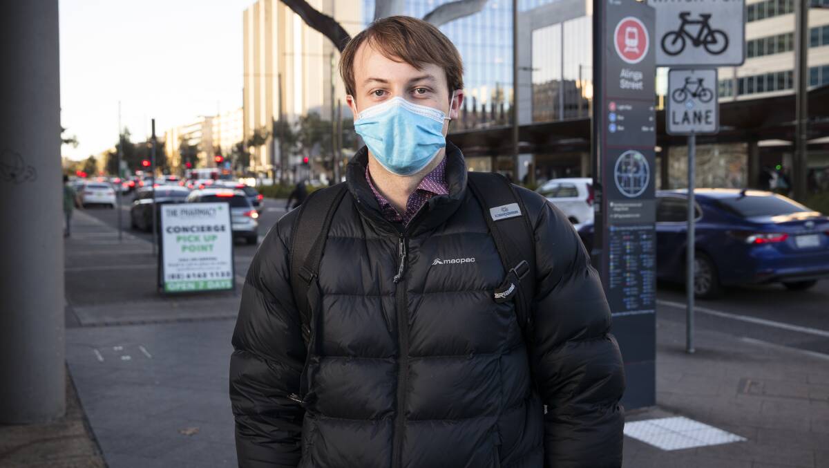 Lloyd Rhodes supports mask wearing to keep hospitalisations down. Picture: Keegan Carroll