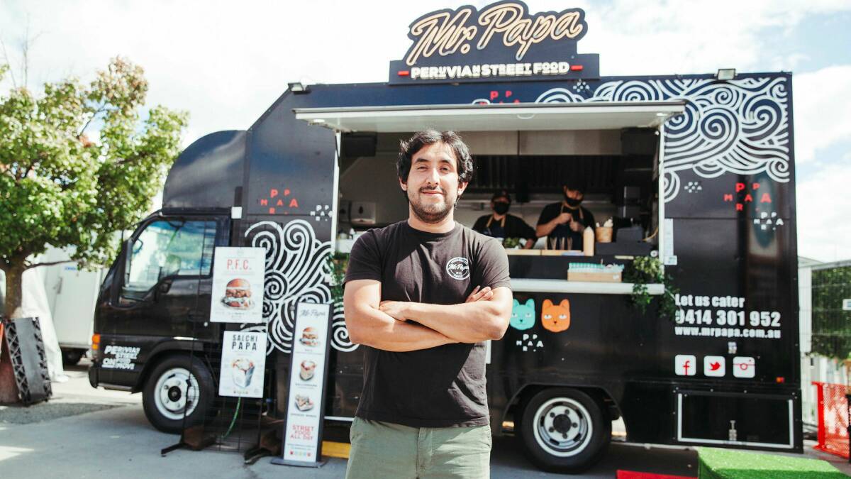 Owner of Mr Papa Restaurant Carlos Ramirez working at his food truck. Picture: Dion Georgopoulos - THE CANBERRA TIMES, ACM