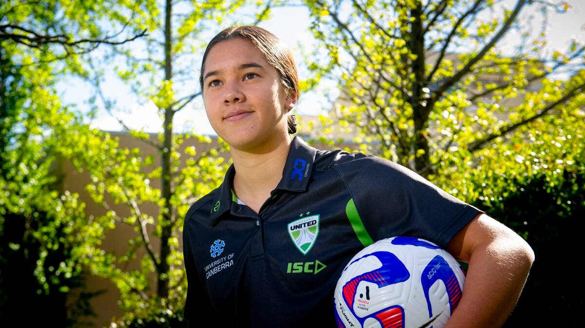 New Canberra United player, Ellen Gett. Picture by Elesa Kurtz
