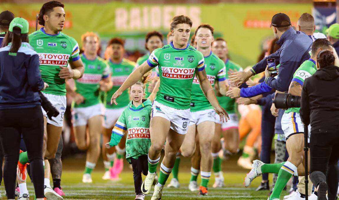 Fullback Chevy Stewart runs out for his NRL debut. Picture by Sitthixay Ditthavong